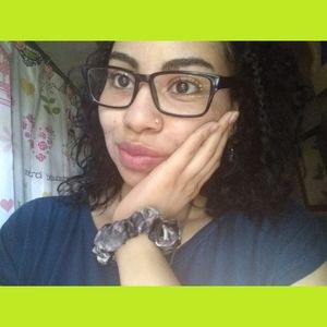 Meet your Posher, April